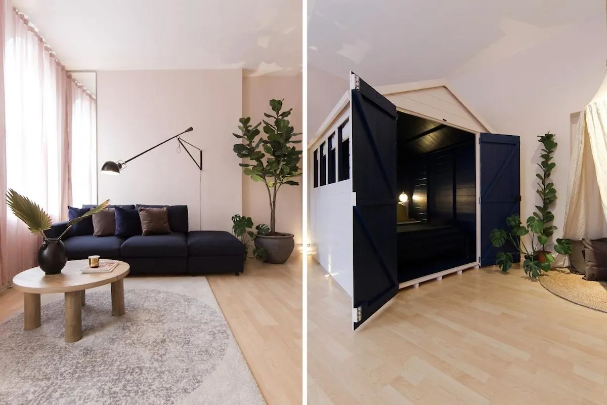 Loft W 100Inch Cinema, Premium Mattress & Hammock, By The Design Traveller Apartment London