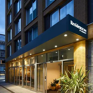 By Marriott Tower Bridge Londen